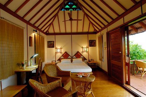Hotel Ktdc Water Scapes Kumarakom Esterno foto